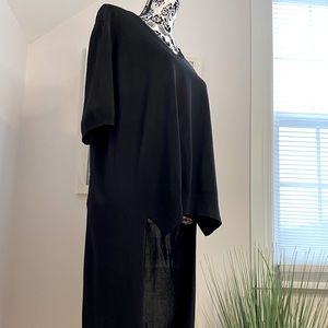 V neck short sleeve high-low sweater